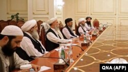 آرشیف، شماری از اعضای دفتر سیاسی طالبان در قطر