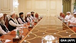 پیش از آنکه طالبان قدرت را در کابل تصرف کنند٬ قطر میزبان رهبران این گروه بود و موافقتنامه صلح ایالات متحده و طالبان نیز در دوحه پایتخت قطر امضا شد