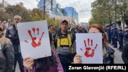 Protest ispred zgrade Ministarstva građevinarstva u Beogradu, 3. novembar 2024.