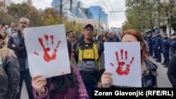 Protest ispred zgrade Ministarstva građevinarstva u Beogradu, 3. novembar 2024.