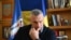 За його словами, з 2022 по 2026 рік сім мільярдів гривень було виділено на облаштування укриттів, у тому числі – встановлення мобільних укриттів, але відповідальні за ці роботи РДА 