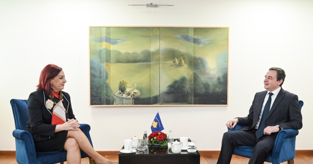 Kurti liron nga detyra Rexhepin
