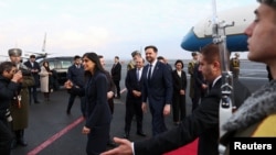 აშშ-ის ვიცე-პრეზიდენტი სომხეთში ჩავიდა. 