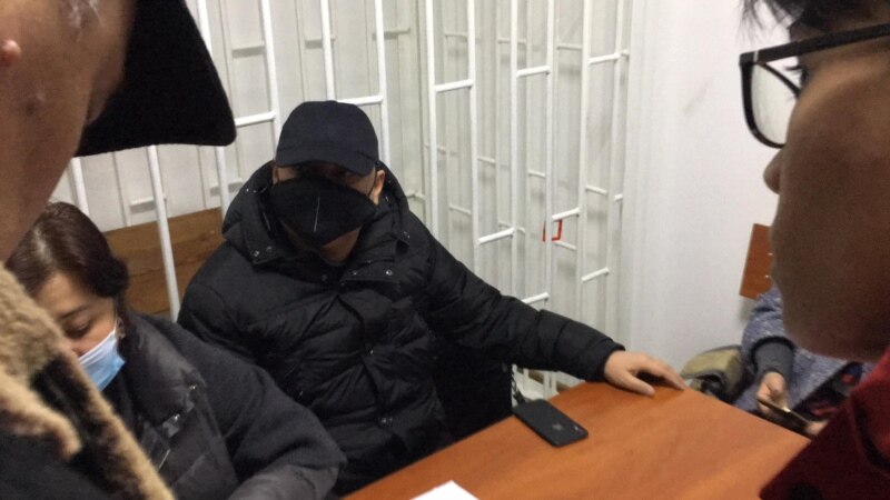 Прокурор: Матраимов 16 761 машинанын ар биринен  орточо 860 доллардан алган