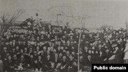 Participanții la congresul Partidului Social-Democrat din România, București, 31 ianuarie-2 februarie 1910.