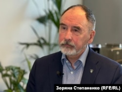 Євродепутат від Фінляндії Пекка Товері під час інтервʼю Радіо Свобода в Брюсселі, Бельгія, 7 квітня 2026 року