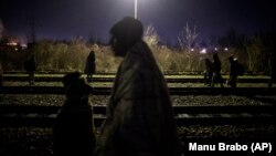 Migranti na putu ka zapadnoevropskim zemljama (foto arhiva) 