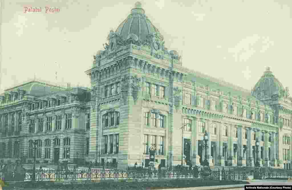 Palatul Poștelor (1892), astăzi Muzeul Național de Istorie a României, Calea Victoriei, București.