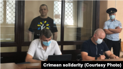 Фрилансер Крым.Реалии Владислав Есипенко в зале подконтрольного России Симферопольского районного суда. Симферополь, 15 июля 2021 года