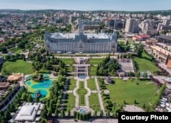 Primăria „Capitalei Moldovei” vrea să suporte jumătate din majorările din facturile la căldură din această iarnă