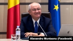 Alexandru Munteanu va merge în Parlament vineri, 31 octombrie, împreună cu echipa de viitori miniștri, pentru a cere votul de încredere al deputaților.  