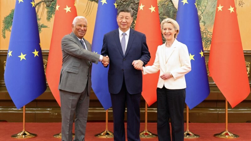 Summit China-UE. Discuții despre comerț, războiul din Ucraina și climă. Von der Leyen: relațiile bilaterale sunt la „un punct de răscruce”
