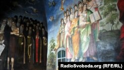 З Києво-Печерської лаври зникли кілька ікон, потир і хрест
