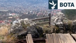 Shkëmbinjtë e mprehtë - një nga pozicionet e snajperistëve mbi Sarajevë.