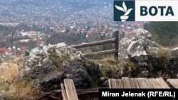 Shkëmbinjtë e mprehtë - një nga pozicionet e snajperistëve mbi Sarajevë.