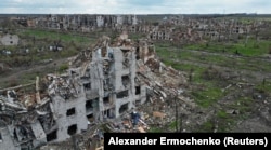 Місто Мар'їнка Донецької області було зруйноване внаслідок російського наступу і окуповане. 8 квітня 2025 року