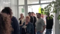 Studenții spun că votează pentru ca România să rămână pe direcția pro-occidentală