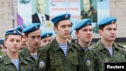 One-third of the Russian armed forces are conscripts. (file photo)