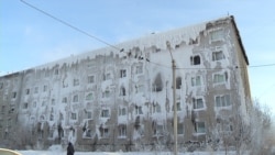 Frozen Families, Ice-Bound In Irkutsk