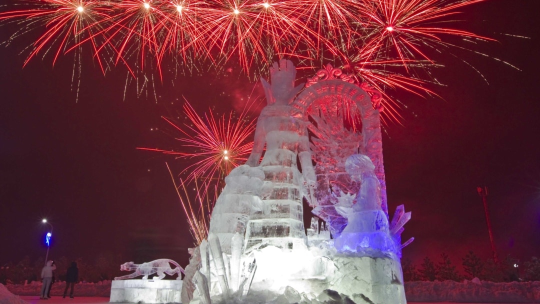 Теңізде эротика, жағажайда свингер топтарын қараңыз