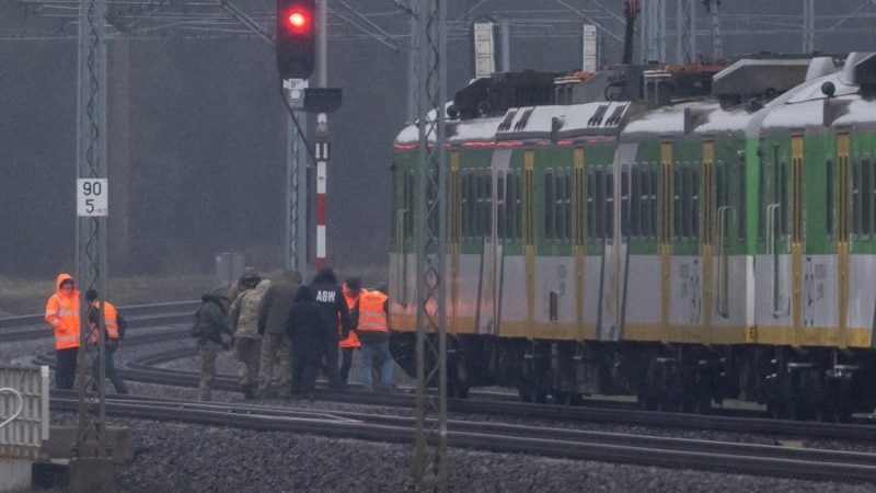 Polonia acuză serviciile secrete ruse de sabotaj pe o linie feroviară strategică