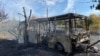 Пасьля пацэльваньня расейскай бомбы аўтобус цалкам згарэў. Краматорск, Данецкая вобласьць, 8 кастрычніка 2026 году