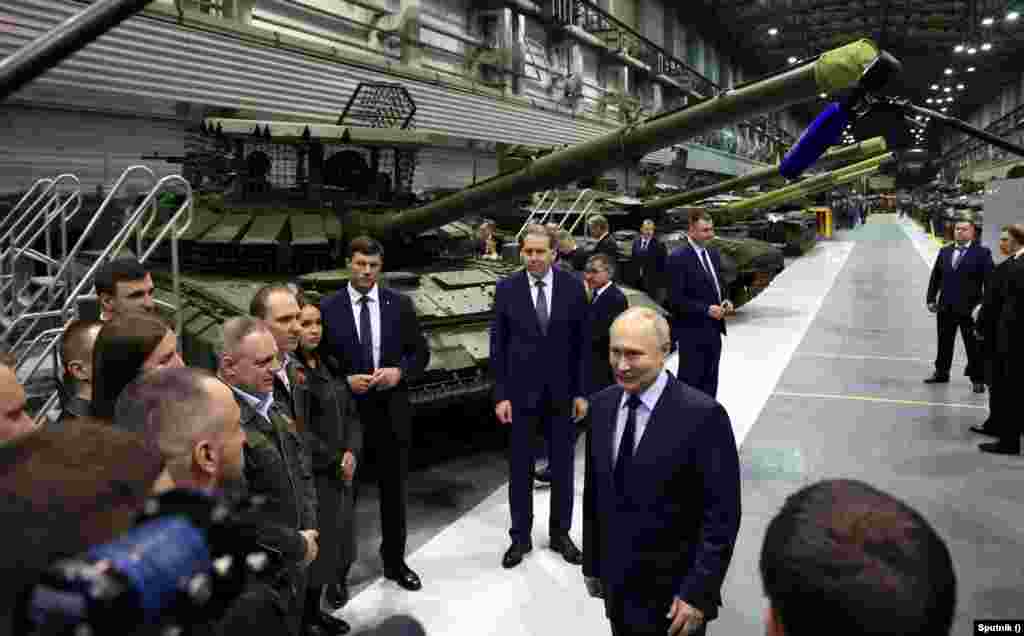 Russia -- Vladimir Putin visits Uralvagonzavod plant in Nizhny Tagil, Russia, February 15, 2024