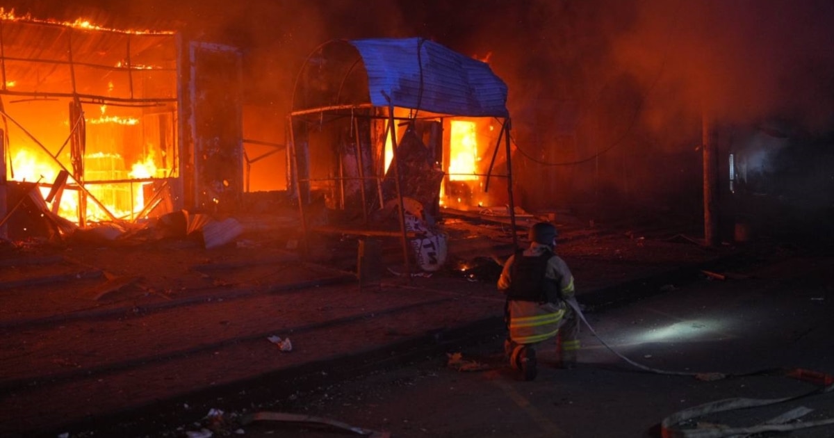 вранці армія РФ обстріляла магазин у Запоріжжі, є постраждалі