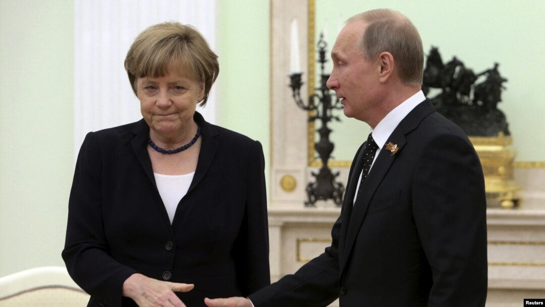 Merkel i Putin prilikom jednog od ranijih susreta 