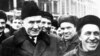 Першы намесьнік старшыні ўраду СССР Аляксей Касыгін падчас наведваньня беларускага заводу «Азот». 1968 год 
