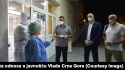 Predstavnici Kriznog štaba u bolnici u Nikšiću