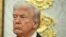 Трамп написав, що сказав як Зеленському, так і Путіну, що «настав час припинити вбивства і укласти угоду». Він додав, що «вони повинні зупинитися там, де вони є»