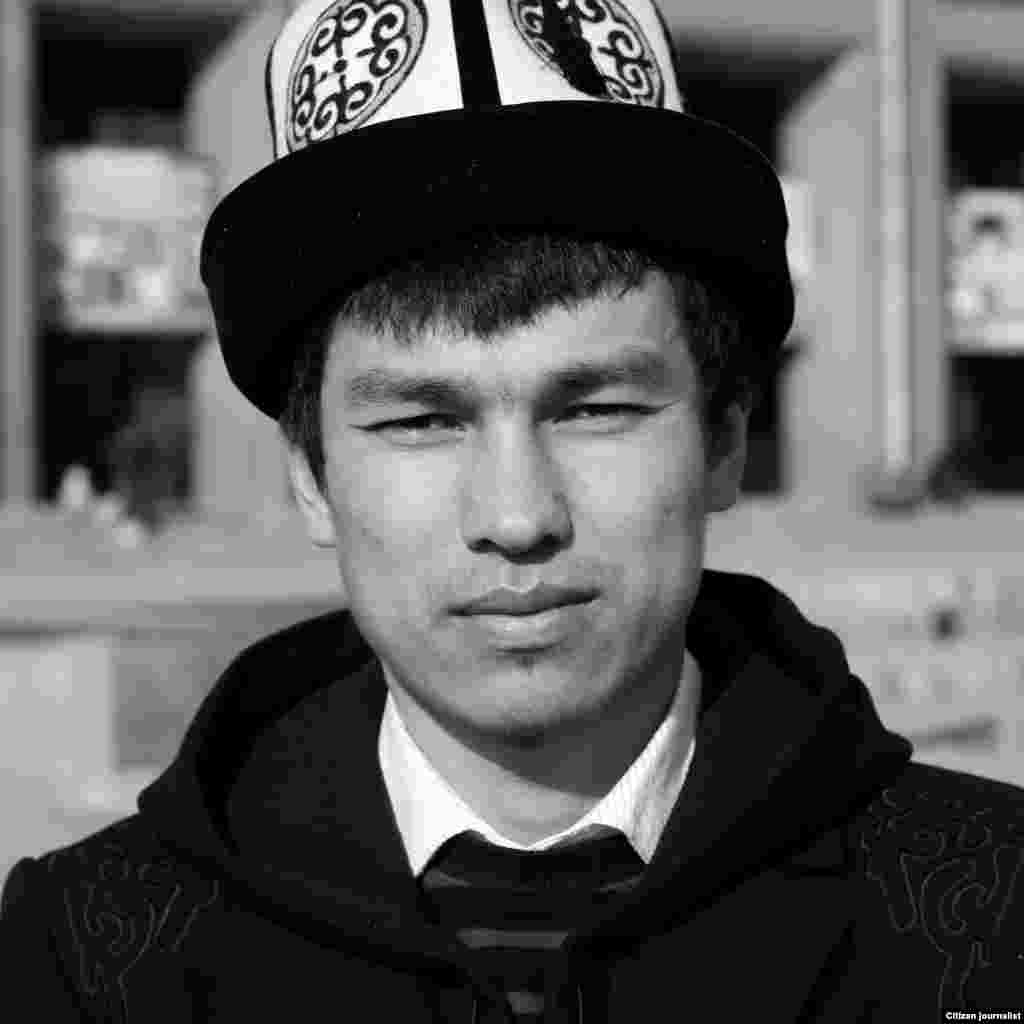 Байсал, Кыргыз Улуттук университетинин 5-курсунун студенти.