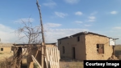 Лейлек району, Абдувалиеванын үйү