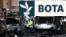 Automjete të djegura të një ambulance hebraike në lagjen "Golders Green" në veri të Londrës, 24 mars 2026.