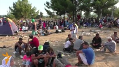 Migrants Stuck At Macedonian-Greek Border