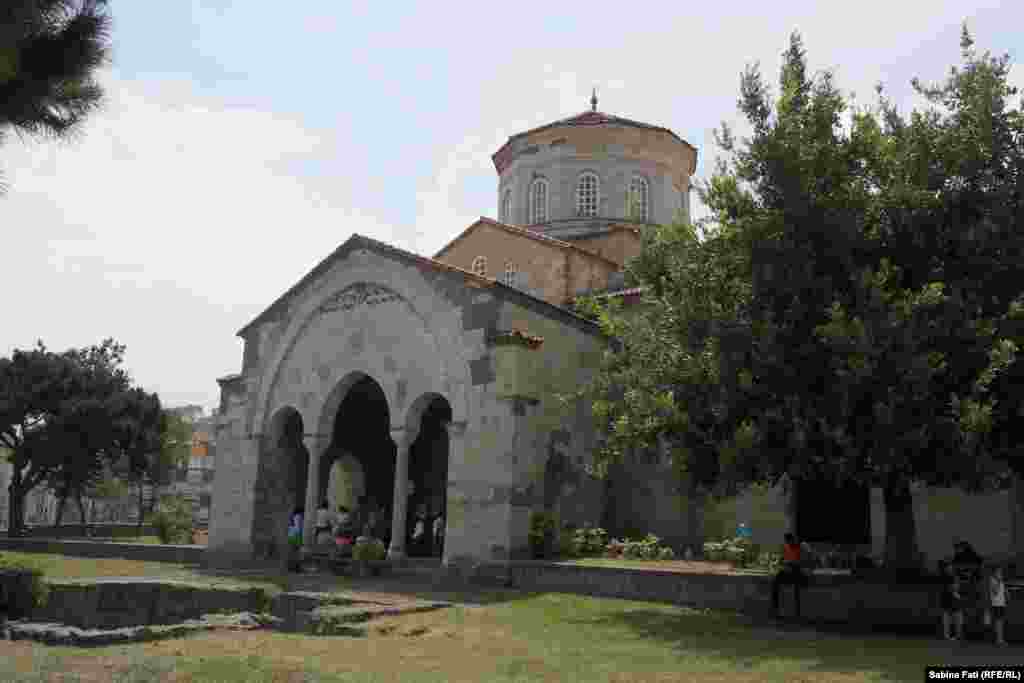 Trabzon, Turcia 2016: &nbsp;Hagia Sofia, intrarea dinspre mare