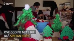Žene u Gazi prave božićne ukrase