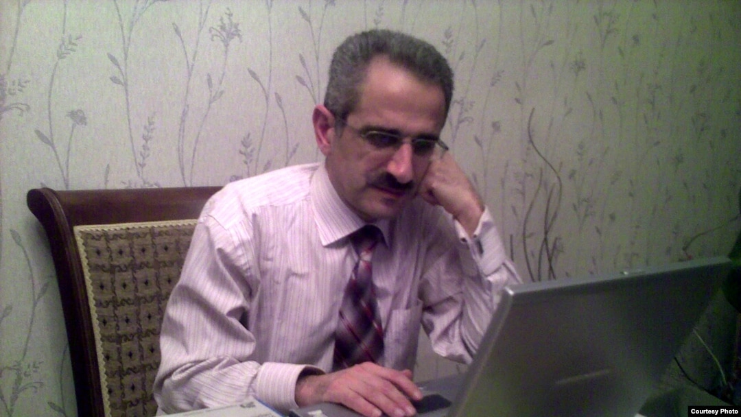Hilal Mamamdov, editor in chief of "Tolisi Sado" newspaper, in a 2012 photo