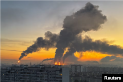 Дим на Московському нафтопереробному заводі після українського удару. Москва. 20 вересня 2026 року