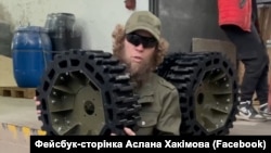 Руслан (Аслан) Хакімов втік з Росії у 2015 році і відтоді проживав в Україні