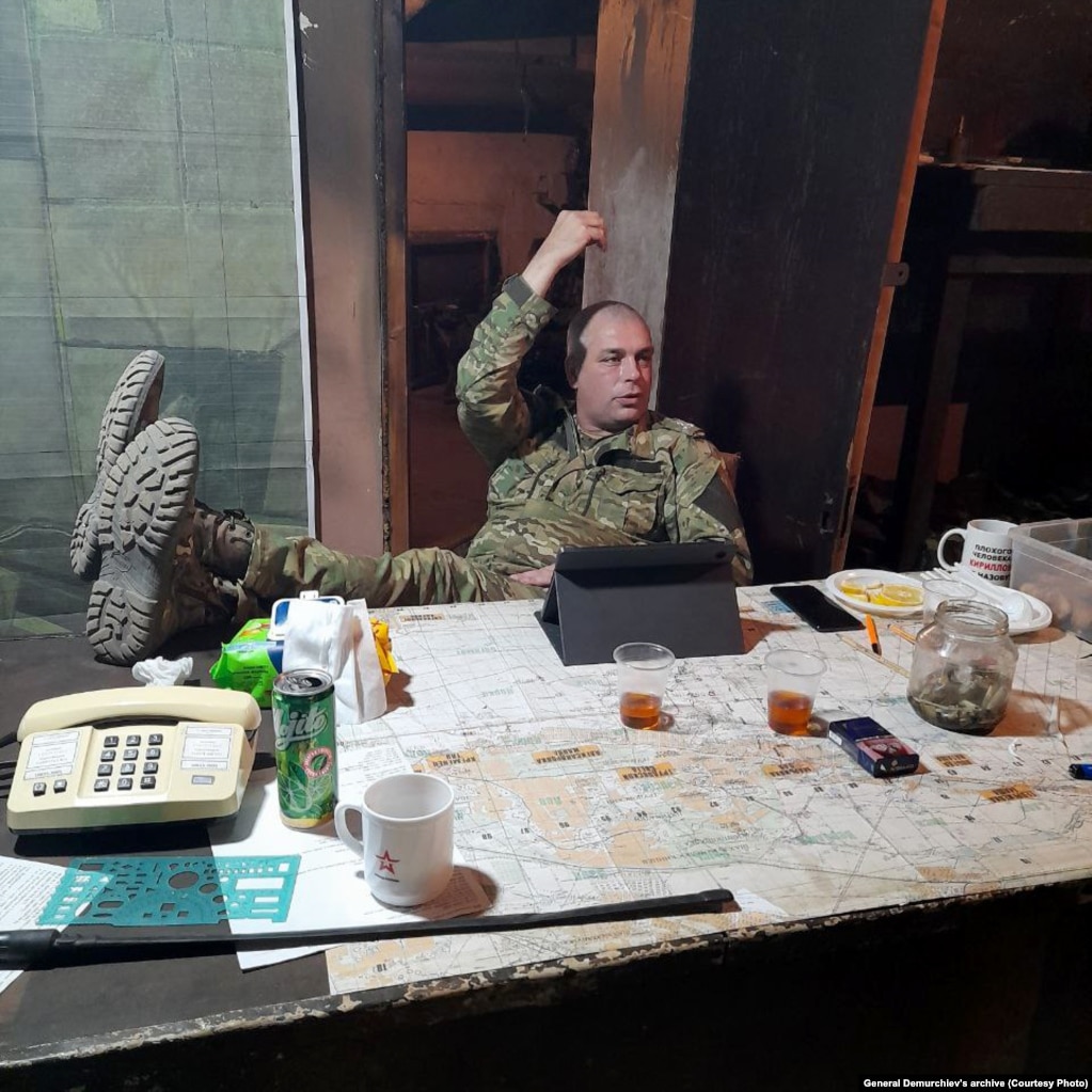 Demurçiev në punë (foto nga arkivi i korrespondencës)