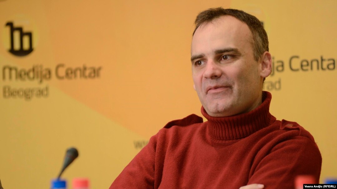 Dino Mustafić 