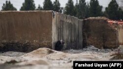 په نشو روږدی کس