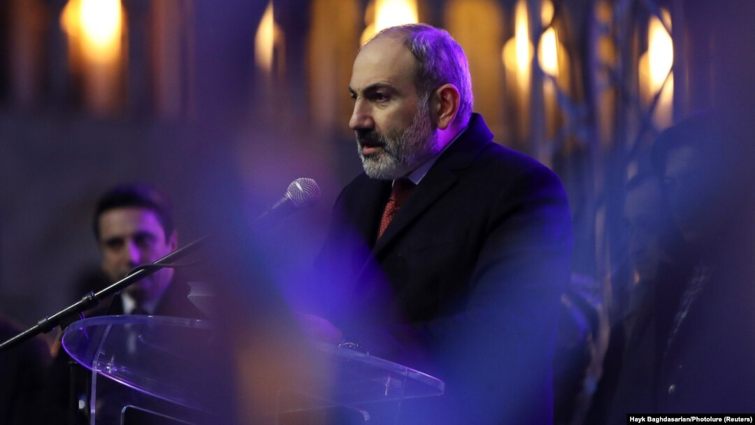 Premierul armean Nikol Pașinian 