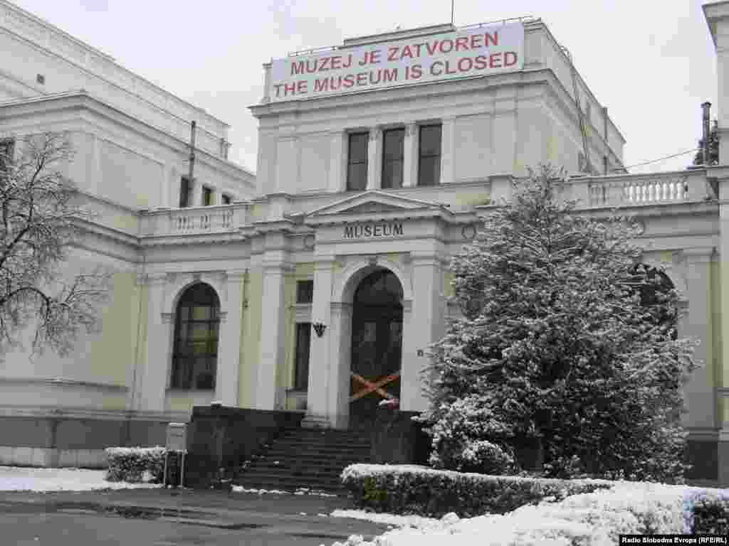 BiH - Zemaljski muzej u Sarajevu zatvoren je već dva mjeseca, 3. decembar 2012. Foto: RSE / Miljenko Voćkić