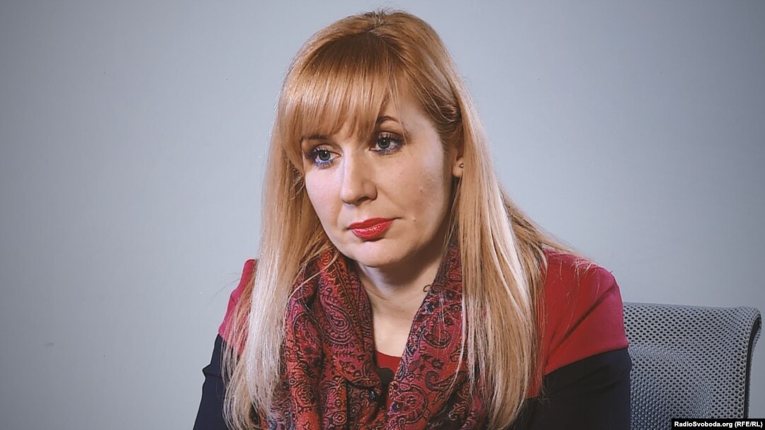 Активісти «Волонтерської сотні Доброволя» відвезли на Донбас десяток валіз із одягом для дітей зі спеціальних і санаторних шкіл-інтернатів прифронтових міст