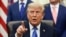 Presidenti amerikan, Donald Trump, në Zyrën Ovale. 