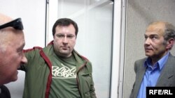 Oazu Nantoi, Vlad Lupan, Valentin Krîlov în studioul Europei Libere