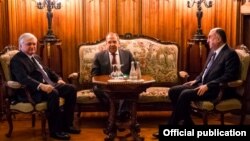 Russia - Foreign Ministers Sergey Lavrov (C) of Russia, Edward Nalbandian (L) of Amenia and Elmar Mammadyarov, of Azerbaijan meet in Moscow, 28Apr2017.